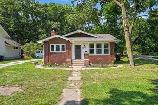 1034 E Cleveland Ave, Hobart, IN 46342 - Photo 1