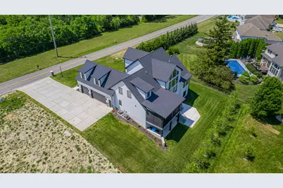 8201 Alexander Street, Schererville, IN 46375 - Photo 59