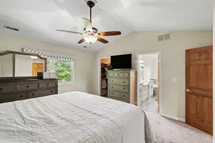 4508 Bedford Rd, Valparaiso, IN 46383 - Photo 15