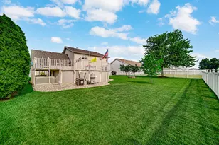 601 Sunflower Ln, Dyer, IN 46311 - Photo 5