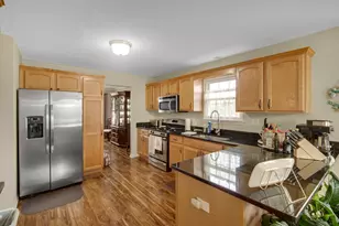 601 Sunflower Ln, Dyer, IN 46311 - Photo 11