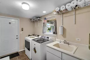 601 Sunflower Ln, Dyer, IN 46311 - Photo 31