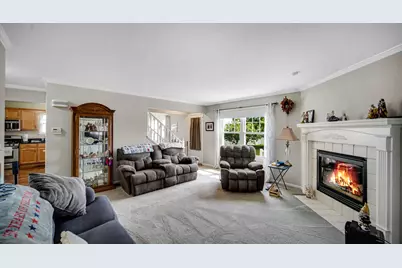 601 Sunflower Lane, Dyer, IN 46311 - Photo 5