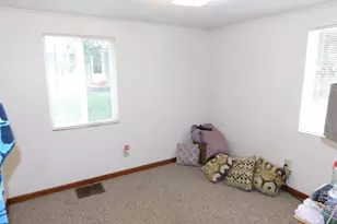 5201 Bell Ave, Portage, IN 46368 - Photo 19