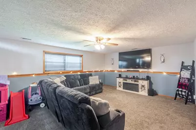 7832 Murrelet Street, Hobart, IN 46342 - Photo 17