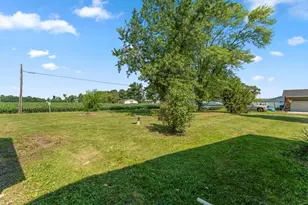301 N Lincoln St, Wanatah, IN 46390 - Photo 25