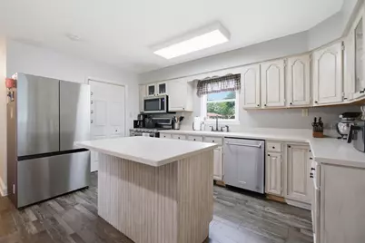 954 Mohawk Drive, Crown Point, IN 46307 - Photo 5