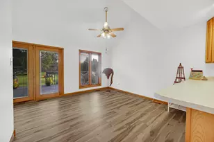 315 Kenbridge Ct, Valparaiso, IN 46385 - Photo 9
