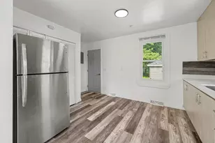 9522 Erie St, Highland, IN 46322 - Photo 9