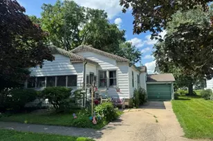 210 W State St, Morocco, IN 47963 - Photo 1