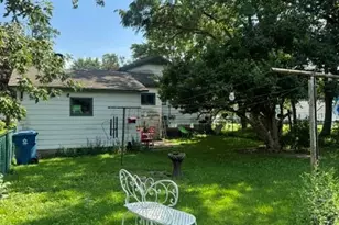 210 W State St, Morocco, IN 47963 - Photo 13