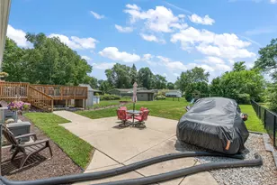 403 W 10th St, Hobart, IN 46342 - Photo 41