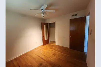 633 N Glenwood Avenue, Griffith, IN 46319 - Photo 7