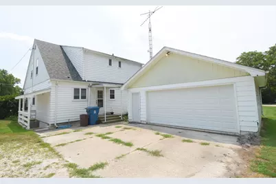 108 W Beaver Street, Morocco, IN 47963 - Photo 3