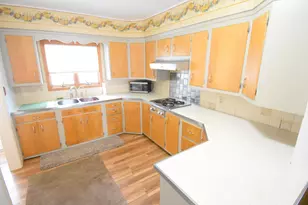 108 W Beaver St, Morocco, IN 47963 - Photo 17