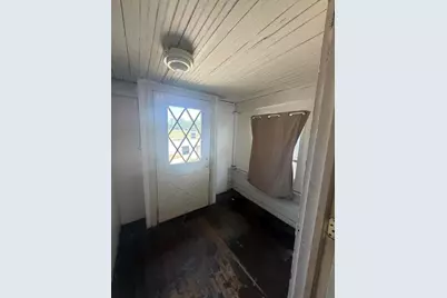 6446 Crescent Place, Hammond, IN 46324 - Photo 7