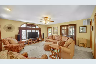 7544 Wren Court, Schererville, IN 46375 - Photo 11