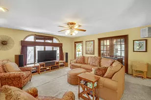 7544 Wren Ct, Schererville, IN 46375 - Photo 11