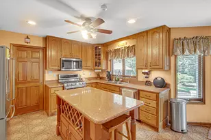 7544 Wren Ct, Schererville, IN 46375 - Photo 13