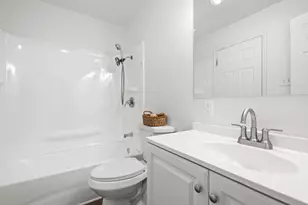 766 Fremont Rd, Valparaiso, IN 46385 - Photo 17