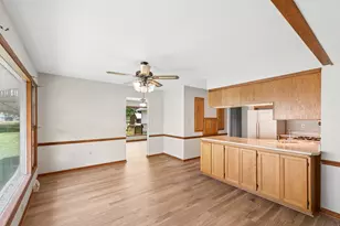 1009 Illinois St, Valparaiso, IN 46383 - Photo 7