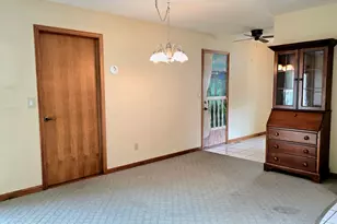 1629 Almond St SW, Demotte, IN 46310 - Photo 7
