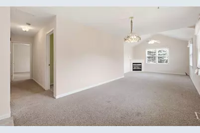 1001 Carnation Street SE #B, Demotte, IN 46310 - Photo 17