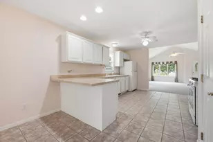 1001 Carnation St SE, Demotte, IN 46310 - Photo 9