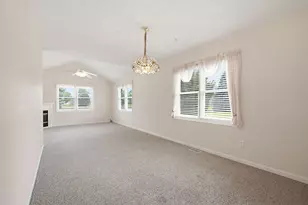 1001 Carnation St SE, Demotte, IN 46310 - Photo 15