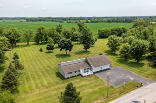 18311 Clark St, Lowell, IN 46356 - Photo 39