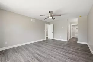 944 Cornwallis Ln, Munster, IN 46321 - Photo 39