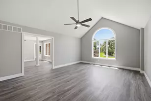 944 Cornwallis Ln, Munster, IN 46321 - Photo 5