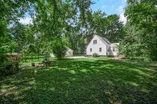 1820 Warren St, Lake Station, IN 46405 - Photo 21
