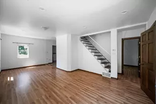 1820 Warren St, Lake Station, IN 46405 - Photo 7