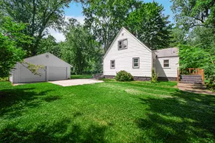 1820 Warren St, Lake Station, IN 46405 - Photo 5