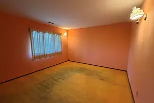 1076 Shoreline Rd, Crown Point, IN 46307 - Photo 15