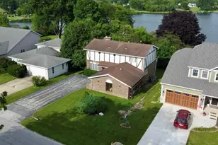 1076 Shoreline Rd, Crown Point, IN 46307 - Photo 33