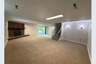 1076 Shoreline Road, Crown Point, IN 46307 - Photo 23