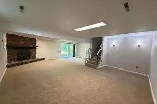 1076 Shoreline Rd, Crown Point, IN 46307 - Photo 23