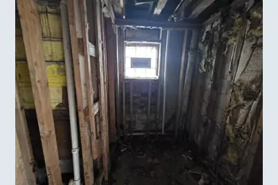 4828 McCook Avenue, East Chicago, IN 46312 - Photo 9