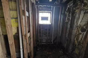 4828 McCook Ave, East Chicago, IN 46312 - Photo 9