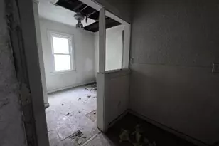 4828 McCook Ave, East Chicago, IN 46312 - Photo 13