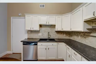 1239 W 95th Avenue, Crown Point, IN 46307 - Photo 9