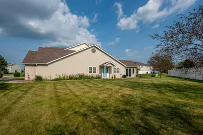 1239 W 95th Avenue, Crown Point, IN 46307 - Photo 3