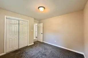 2970 Monnier St, Portage, IN 46368 - Photo 9
