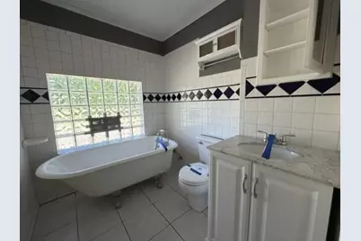 2223 W Oak Street, La Porte, IN 46350 - Photo 13
