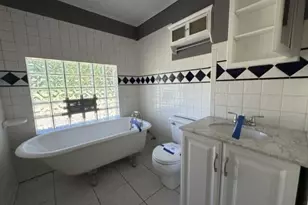 2223 W Oak St, La Porte, IN 46350 - Photo 13