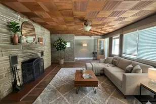 2223 W Oak St, La Porte, IN 46350 - Photo 5