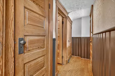 909 Pennsylvania Avenue, La Porte, IN 46350 - Photo 23