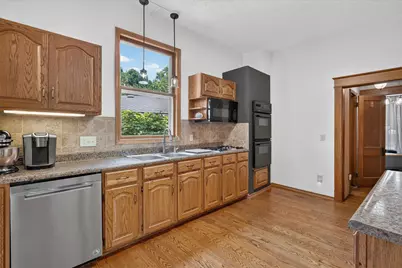 909 Pennsylvania Avenue, La Porte, IN 46350 - Photo 15